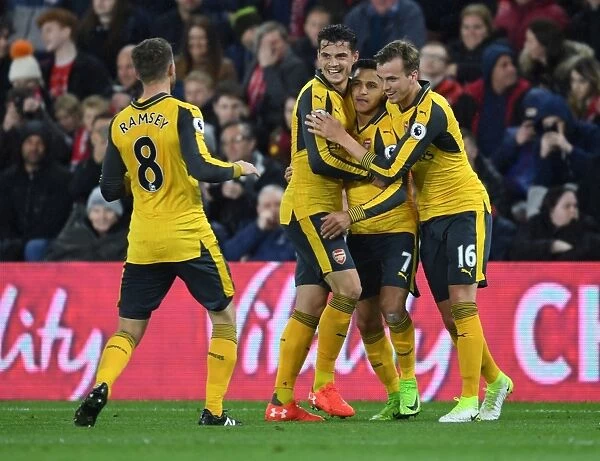 Arsenal Celebrate: Sanchez, Ramsey, Xhaka, Holding Score Against Middlesbrough (2016-17)