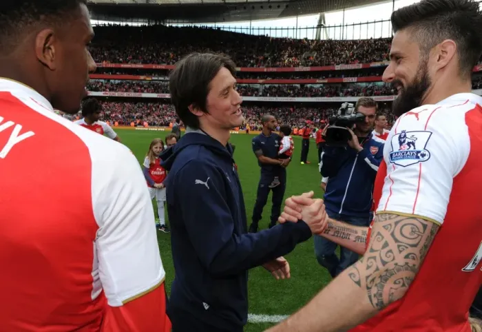 Framed Print : Arsenal Celebrate Victory Over Aston Villa: Olivier Giroud and Tomas Rosicky