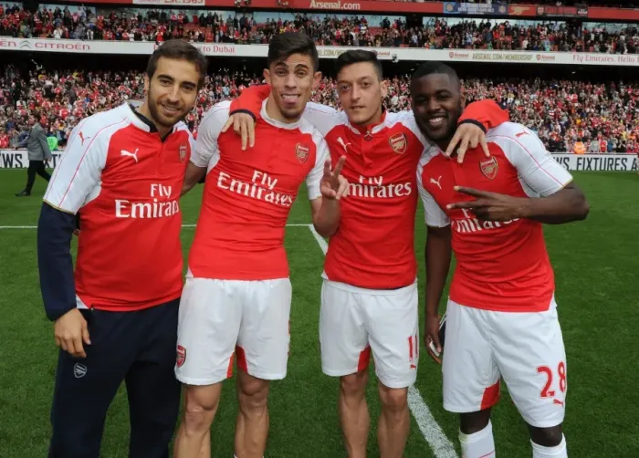 Framed Print : Arsenal Celebrate Victory: Flamini, Gabriel, Ozil, and Campbell Reunite (2015-16) Framed Print : Arsenal Celebrate Victory: Flamini, Gabriel, Ozil, and Campbell Reunite (2015-16)