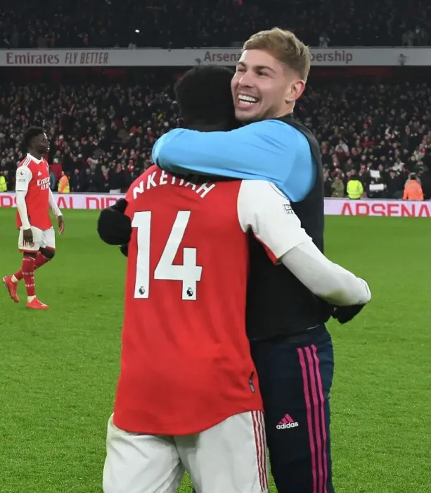 Framed Print : Arsenal Celebrate Win Over Manchester United in Premier League Showdown (2022-23)