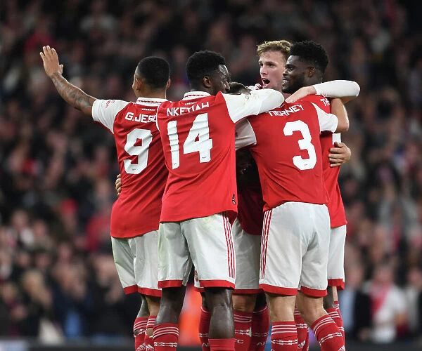 Arsenal Celebrate Xhaka's Goal: Arsenal FC vs PSV Eindhoven, UEFA Europa League 2022-23