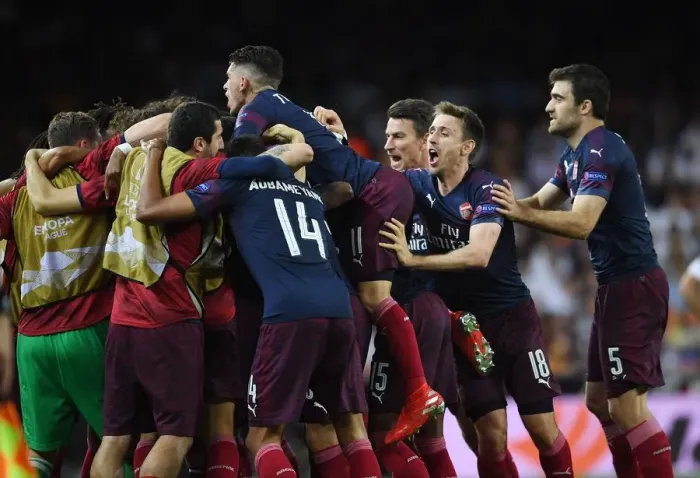 Framed Print : Arsenal Celebrates Double Advantage in Europa League Semi-Final vs Valencia