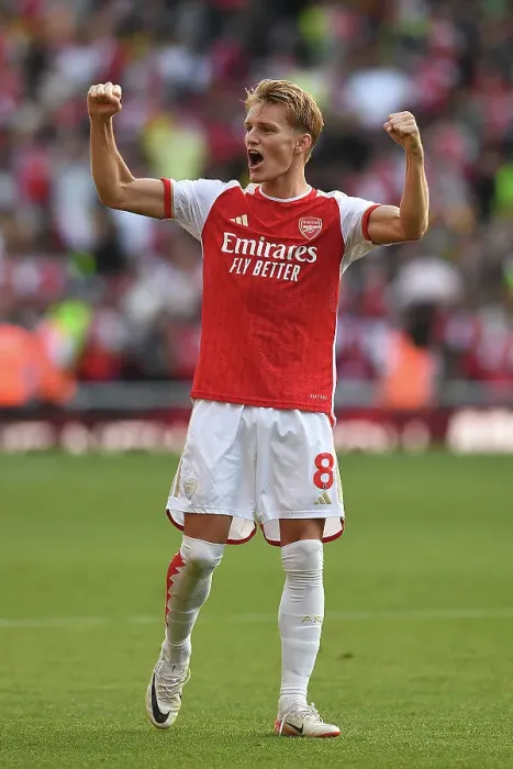 Framed Print : Arsenal Celebrates Premier League Victory Over Manchester United: Martin Ødegaard's Triumph at Emirates Stadium (2023-24) Framed Print : Arsenal Celebrates Premier League Victory Over Manchester United: Martin Ødegaard's Triumph at Emirates Stadium (2023-24)