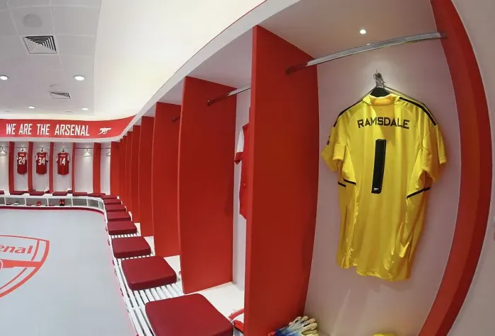 Framed Print : Arsenal Changing Room: Aaron Ramsdale's Shirt Before Arsenal vs Juventus (2022-23) Framed Print : Arsenal Changing Room: Aaron Ramsdale's Shirt Before Arsenal vs Juventus (2022-23)