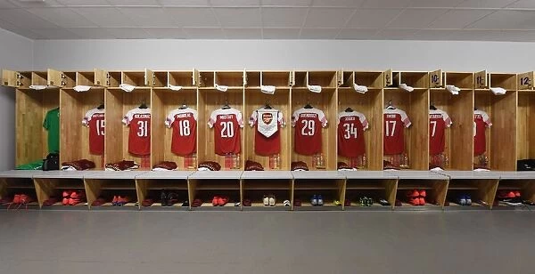Arsenal in the Changing Room Before BATE Borisov UEFA Europa League Clash