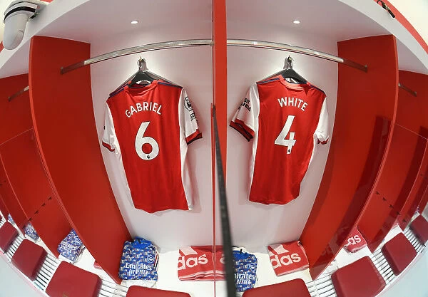 Arsenal Changing Room: Gabriel and Ben White Gear Up for Arsenal vs. Liverpool (Premier League, 2021-22)