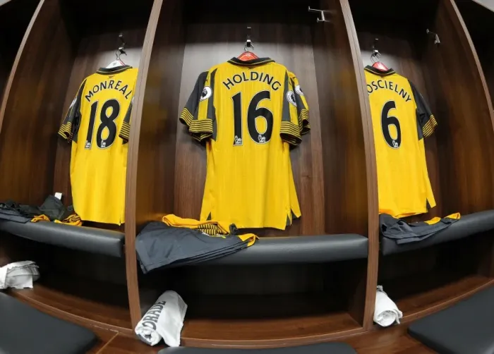 Framed Print : Arsenal Changing Room: Gearing Up for Leicester City Showdown (2016-17) Framed Print : Arsenal Changing Room: Gearing Up for Leicester City Showdown (2016-17)