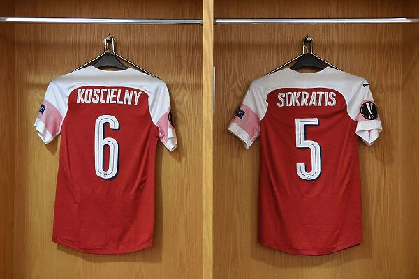 Arsenal Changing Room: Laurent Koscielny and Sokratis Shirts Before Arsenal vs Qarabag (UEFA Europa League 2018-19)