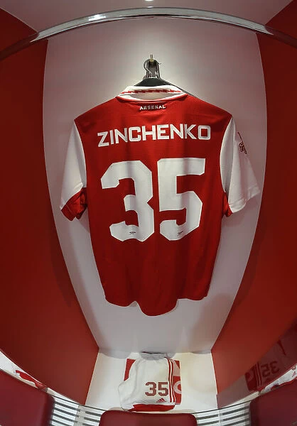 Arsenal Changing Room: Oleksandr Zinchenko's Shirt Before Arsenal v Sevilla (Emirates Cup 2022)