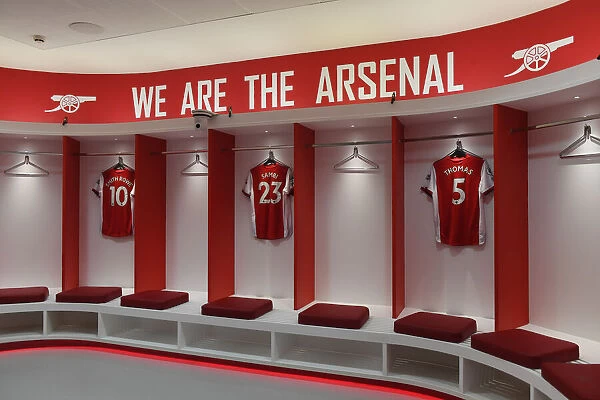 Arsenal Changing Room: Pre-Match Focus before Arsenal vs Aston Villa (2021-22 Premier League)