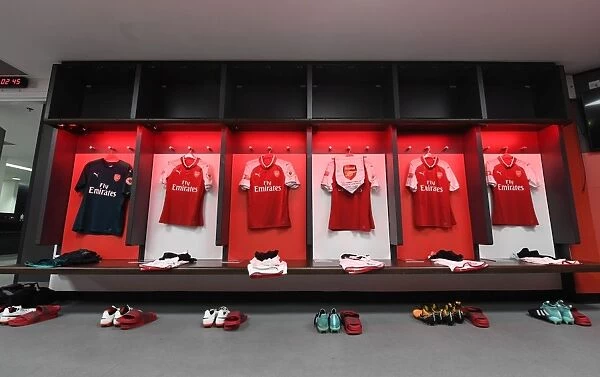 Arsenal Changing Room: Pre-Match Preparation (Arsenal vs. Chelsea - FA Community Shield 2017-18)