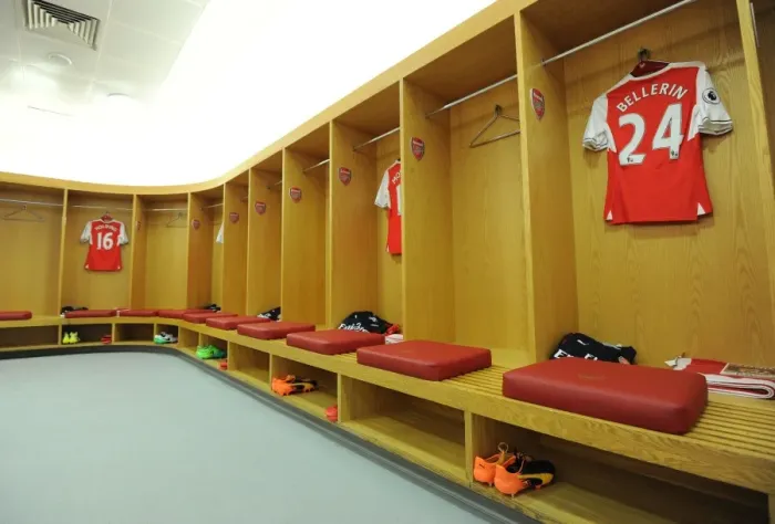 Framed Print : Arsenal Changing Room: Pre-Match Preparation (Arsenal vs. Everton, 2016-17) Framed Print : Arsenal Changing Room: Pre-Match Preparation (Arsenal vs. Everton, 2016-17)