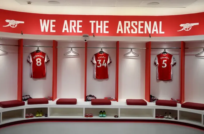 Framed Print : Arsenal Changing Room: Pre-Match Preparation Against Manchester City (Premier League 2021-22)