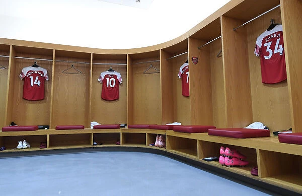 Arsenal Changing Room: Pre-Match Preparation vs Leicester City (2018-19)