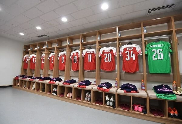 Arsenal in the Changing Room: Preparing for Qarabag Clash in Europa League