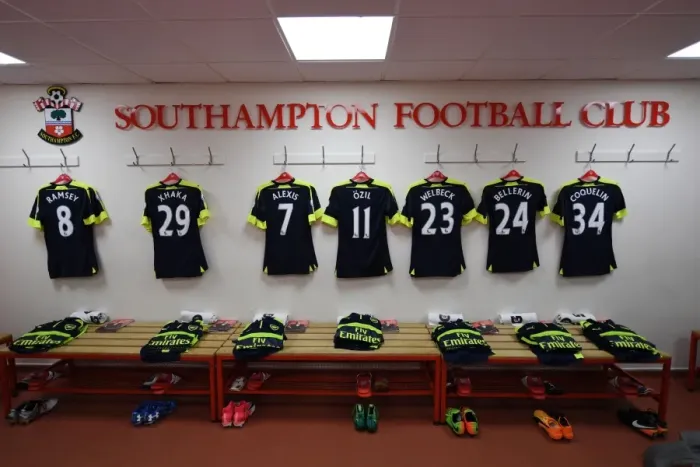 Framed Print : Arsenal Changing Room Before Southampton Match, Premier League 2016-17 Framed Print : Arsenal Changing Room Before Southampton Match, Premier League 2016-17