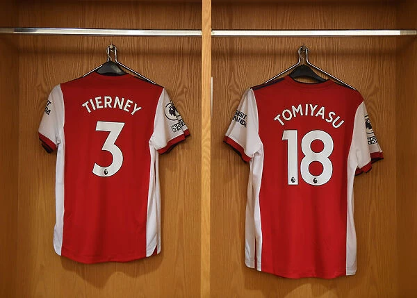 Arsenal Changing Room: Tierney and Tomiyasu Shirts Before Arsenal vs Norwich City (2021-22)