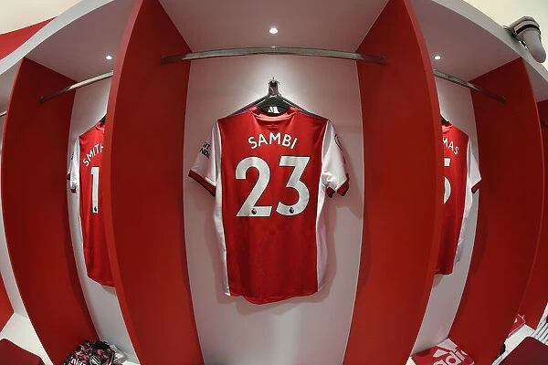 Arsenal Changing Room: Tomiyasu and Ramsdale Gear Up for Arsenal v Newcastle United (Premier League 2021-22)