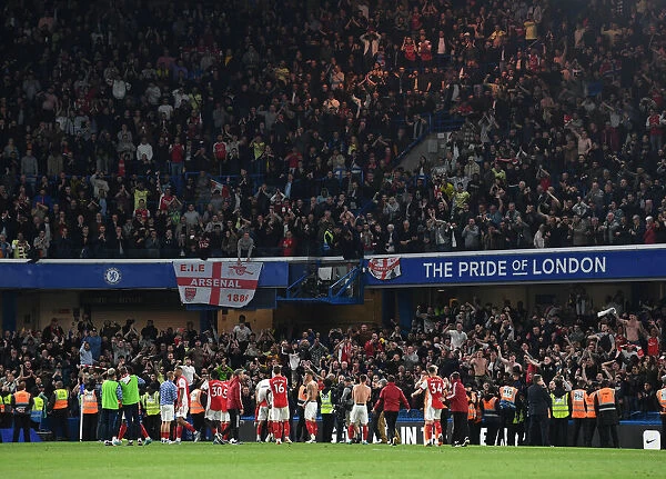 Arsenal Clinch Premier League Title: Unforgettable Victory Celebration with Fans at Stamford Bridge, April 2022