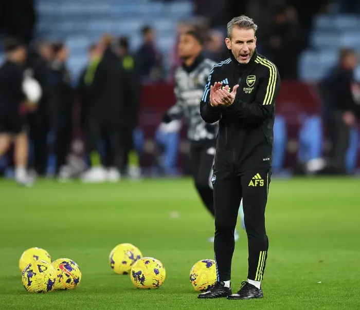 Framed Print : Arsenal Coach Albert Stuivenberg Motivates Team During Warm-up at Aston Villa, Premier League 2023-24