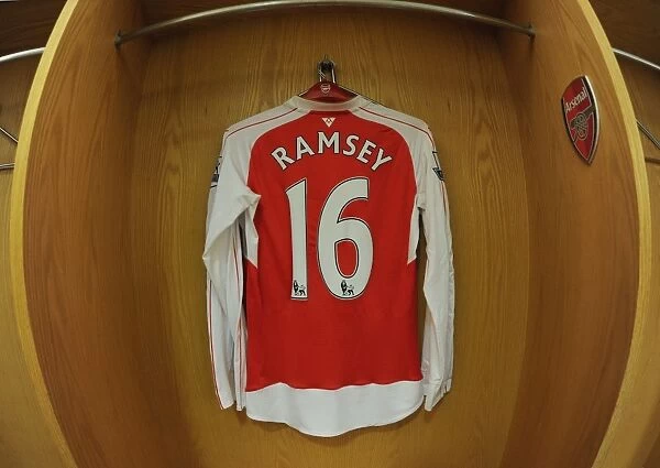 Arsenal Dressing Room: Aaron Ramsey's Shirt Ready for Arsenal vs Sunderland (2015-16)