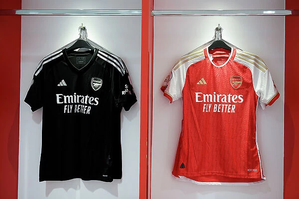 Arsenal Dressing Room: Pre-Match Focus vs. Wolverhampton Wanderers (2022-23)