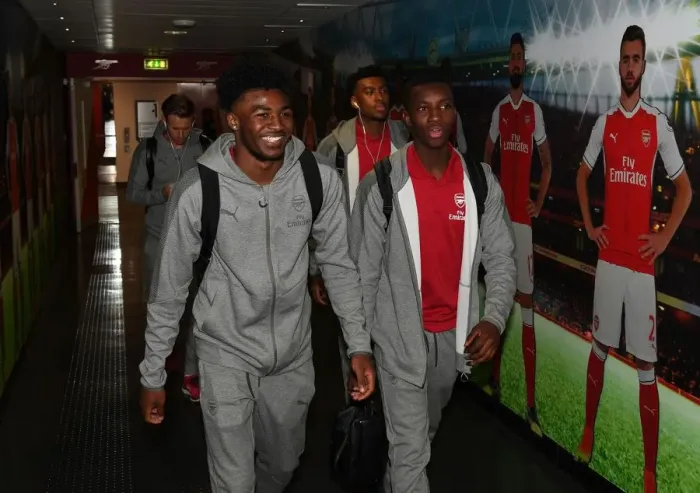Framed Print : Arsenal Duo Ainsley Maitland-Niles and Eddie Nketiah Arrive before Carabao Cup Clash vs Doncaster Rovers