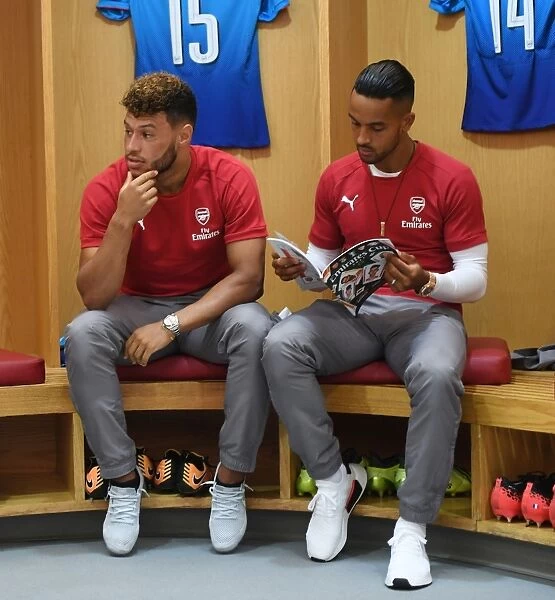 Arsenal Duo Alex Oxlade-Chamberlain and Theo Walcott in the Changing Room before Arsenal v Benfica - Emirates Cup 2017-18