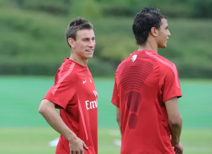 Framed Print : Arsenal Duo: Koscielny and Chamakh at Training Framed Print : Arsenal Duo: Koscielny and Chamakh at Training