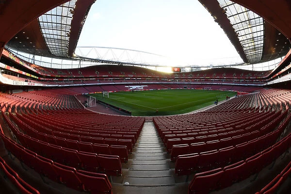 Arsenal at Emirates Stadium: Arsenal FC vs Burnley FC, Premier League Showdown (2018-19)