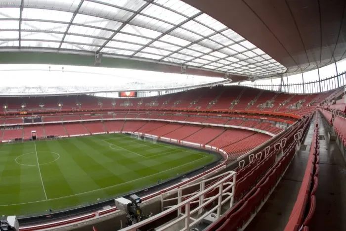 Framed Print : Arsenal at Emirates Stadium, London - November 2009 (Emirates Stadium) Framed Print : Arsenal at Emirates Stadium, London - November 2009 (Emirates Stadium)