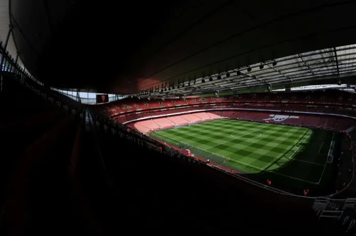 Framed Print : Arsenal at Emirates Stadium: Pre-Match Excitement vs. Watford (2015-16)