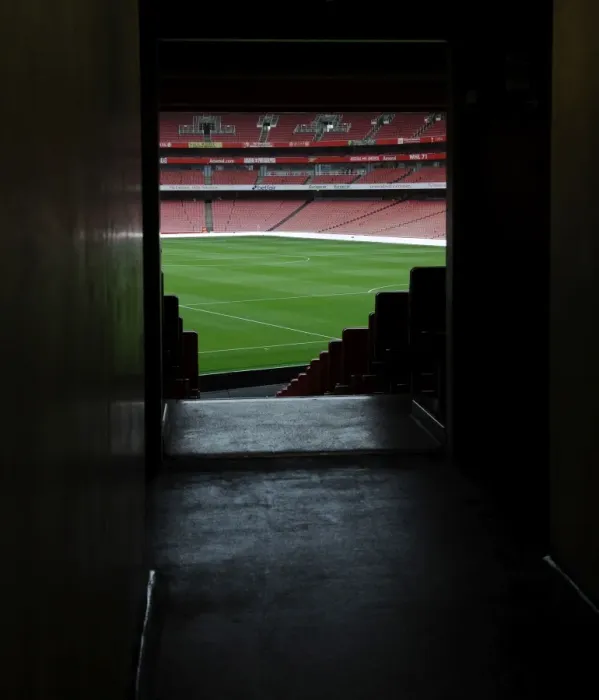 Framed Print : Arsenal at Emirates Stadium: Premier League Clash Against Southampton (2016-17)
