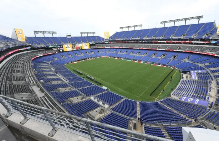 Framed Print : Arsenal and Everton Face Off in Pre-Season Friendly at M&T Bank Stadium