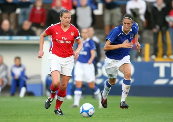 Framed Print : Arsenal and Everton Stars: Jayne Ludlow and Jill Scott Clash in FA Womens Community Shield Showdown
