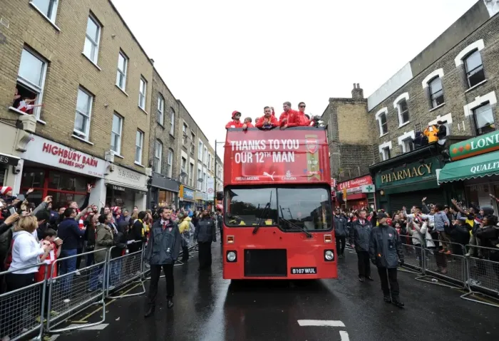 Framed Print : Arsenal FA Cup Triumph: 2014-15 Parade at Emirates Stadium