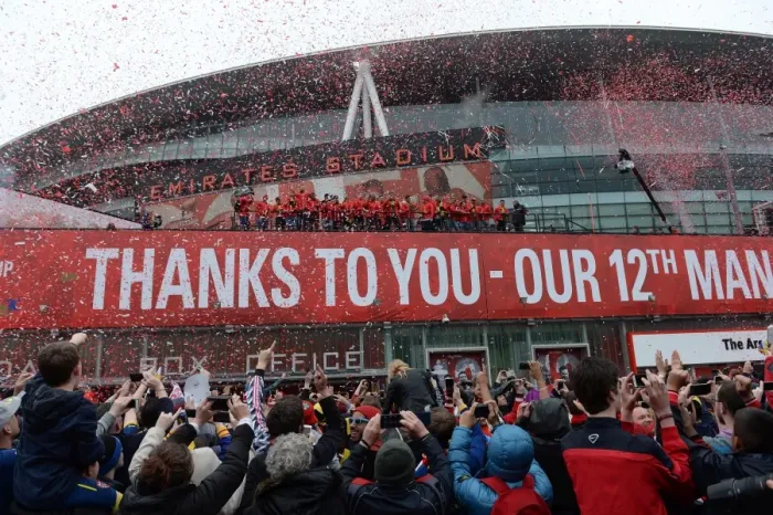 Framed Print : Arsenal FA Cup Triumph: 2014-15 Victory Parade