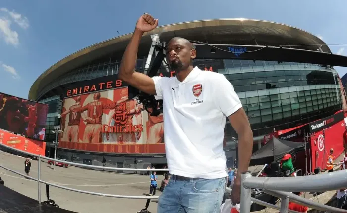 Framed Print : Arsenal FA Cup Victory: Abou Diaby's Triumph at the 2014 Parade