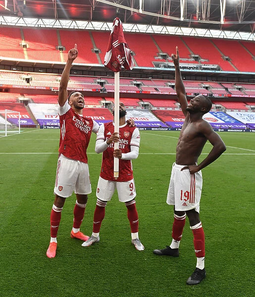 Arsenal FA Cup Victory: Aubameyang, Lacazette, Pepe Celebrate Empty Wembley Triumph Over Chelsea