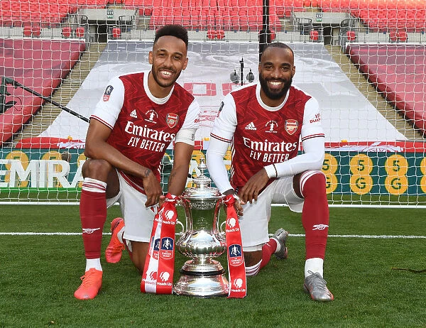 Arsenal FA Cup Victory: Aubameyang and Lacazette's Empty-Stadium Triumph Over Chelsea (2020)