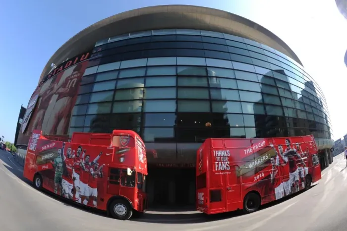 Framed Print : Arsenal FA Cup Victory Parade: Celebrating Triumph at Emirates, London (2014)