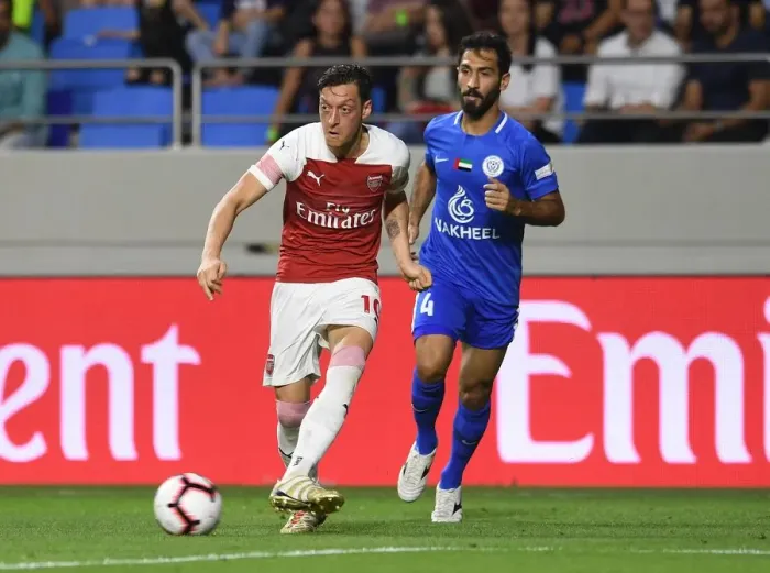 Framed Print : Arsenal Faces Al-Nasr Dubai SC in a Friendly Match at Al Maktoum Stadium (2018-19) Framed Print : Arsenal Faces Al-Nasr Dubai SC in a Friendly Match at Al Maktoum Stadium (2018-19)