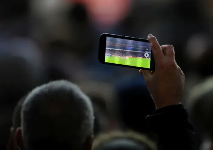 Framed Print : Arsenal Fan Captures Emirates Stadium Before Arsenal vs Crystal Palace (2016-17)