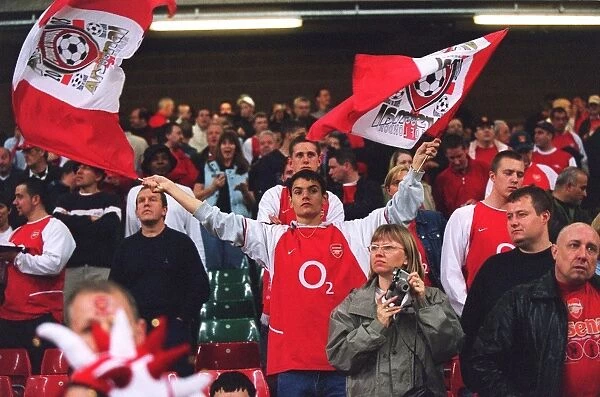 Arsenal fan with flags before the match. Arsenal 1:0 Southampton. The F