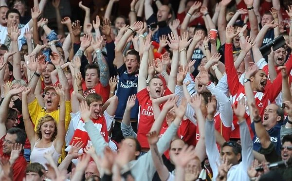 Arsenal fans. Arsenal 3:0 Rangers. Emirates Cup Day 2