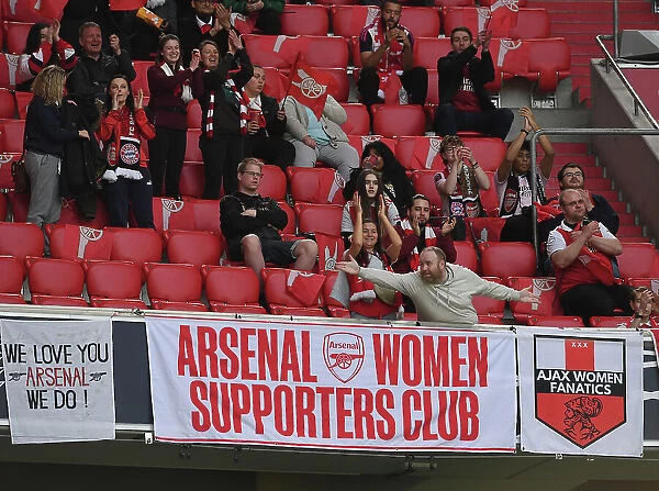 Arsenal Fans Await Quarter-Final Showdown Against FC Bayern Munchen in UEFA Women's Champions League