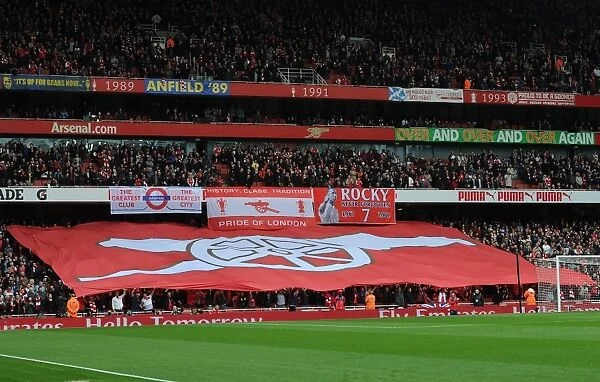 Arsenal fans banners before the match. Arsenal 0:0 Chelsea. Barclays Premier League