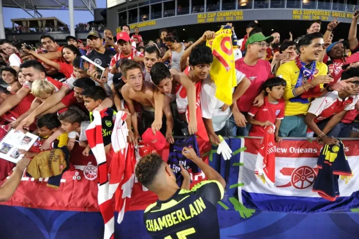 Framed Print : Arsenal Fans Celebrate Pre-Season Victory Over Chivas in Carson