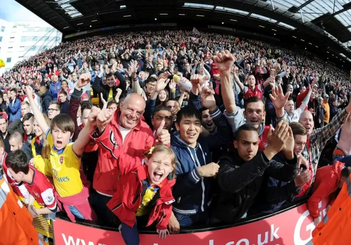 Framed Print : Arsenal Fans Celebrate Victory Over Norwich City in Premier League Framed Print : Arsenal Fans Celebrate Victory Over Norwich City in Premier League