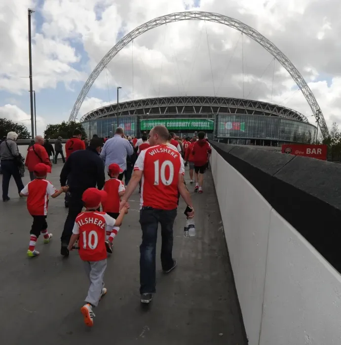 Framed Print : Arsenal Fans Converge on Wembley Stadium: Arsenal 3:0 Manchester City - FA Community Shield 2014 / 15 Framed Print : Arsenal Fans Converge on Wembley Stadium: Arsenal 3:0 Manchester City - FA Community Shield 2014 / 15